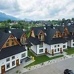 Golden - Tatra View - Ksiezycowe - 24i アパート ザコパネ