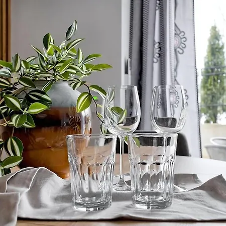 Two Bedroom With Terrace- Tatra View - Ksiezycowe - 24i Apartman