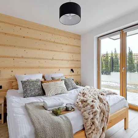 Apartman Two Bedroom With Terrace- Tatra View - Ksiezycowe - 24i *